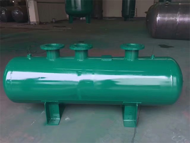 定结定结定结蒸汽分气缸1.jpeg
